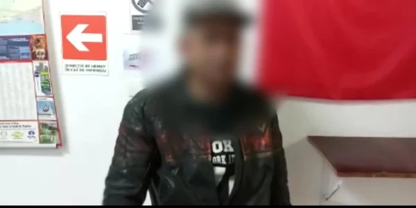 Un hoţ de fier vechi povesteşte cum distruge băncile din Galaţi ca să vândă componentele din fontă
