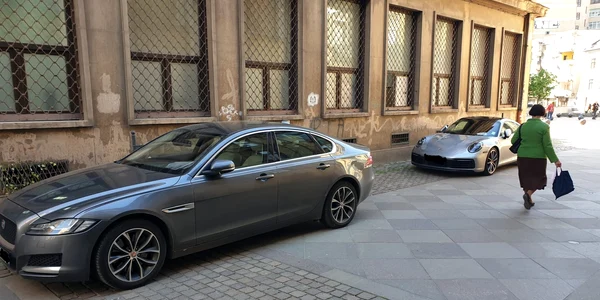 parcare strada pietonala   4 jpg