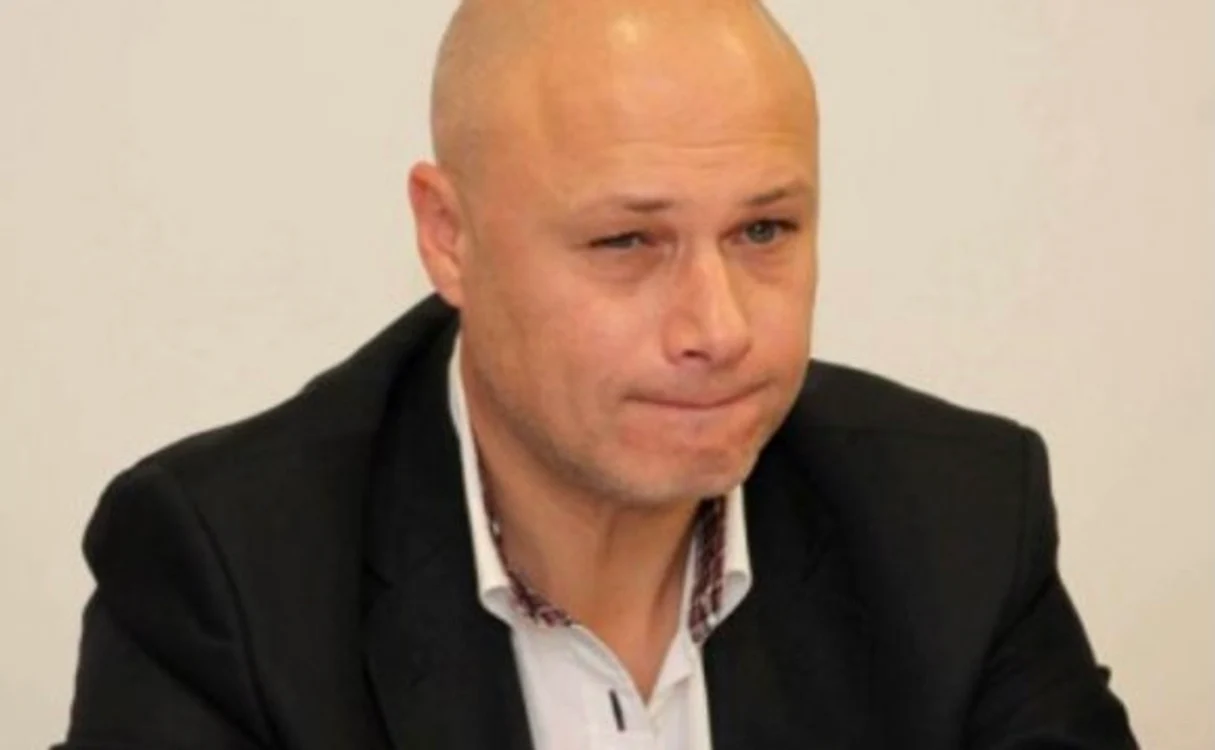
    Răzvan, fiul lui Florin Condurățeanufoto: captură Antena Stars  