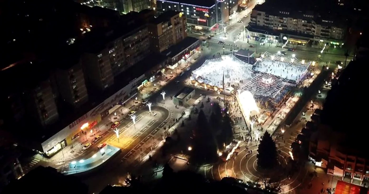 Centrul municipiului Râmnicu Vâlcea, locul care va găzdui decernarea Trofeelor „Music Awards 2019”;  Foto: Adevărul