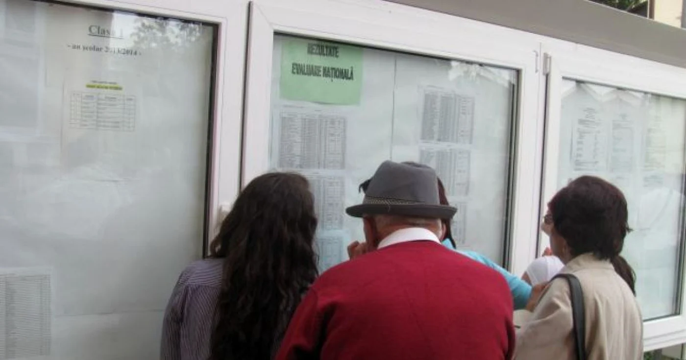 Inspectoratele mai au de repartizat la licee doar cazurile speciale: elevii plecaţi din ţară sau cei străini