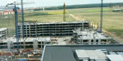 Toate tunurile  pe clădirile office