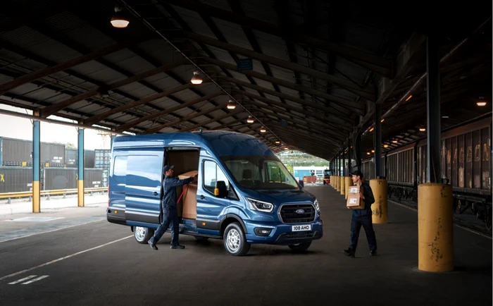 Ford Transit automat