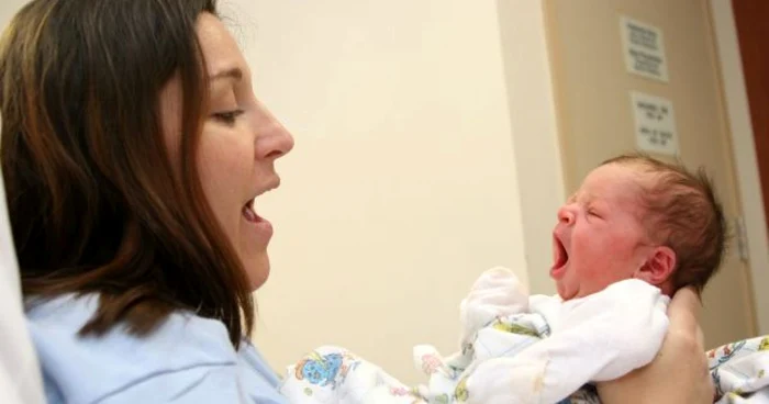 Primele ore de după naştere modelează psihicul viitorului adult