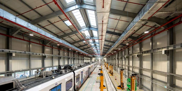 depou alstom grivita mentananta trenuri electrice jpg