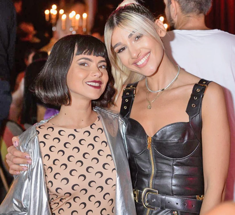 
    Inna și Alina Eremia  sunt prietene  la cataramă   