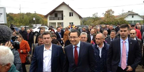 Victor Ponta santier DN 29 Botosani-Suceava FOTO Dinu Zara