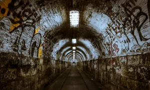 tunel subteran jpg