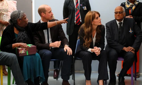 Kate Middleton și Prințul William, apariție în Wales, pe 3 octombrie (9) jpg