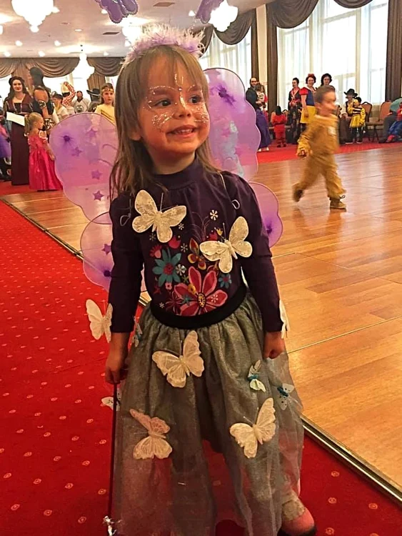 2 fiica lui nicolae al romaniei iris anna nicoleta carjan 2 jpg jpeg