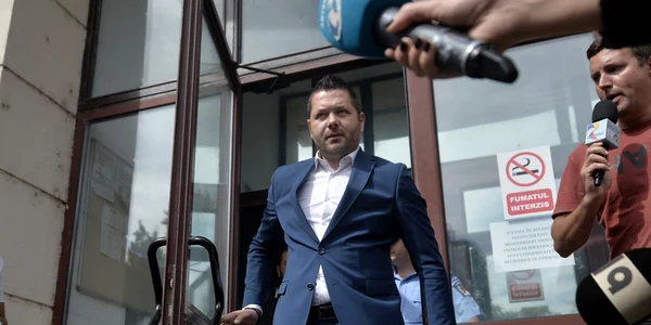 Comisarul-şef de poliţie Mihai Dan Chirica secretar de stat pentru relaţia cu prefecţii din Ministerul Afacerilor Interne pleacă de la Parchetul General din Bucureşti FOTO Mediafax / Alexandru Dobre