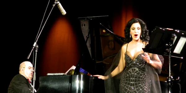 angela gheorghiu