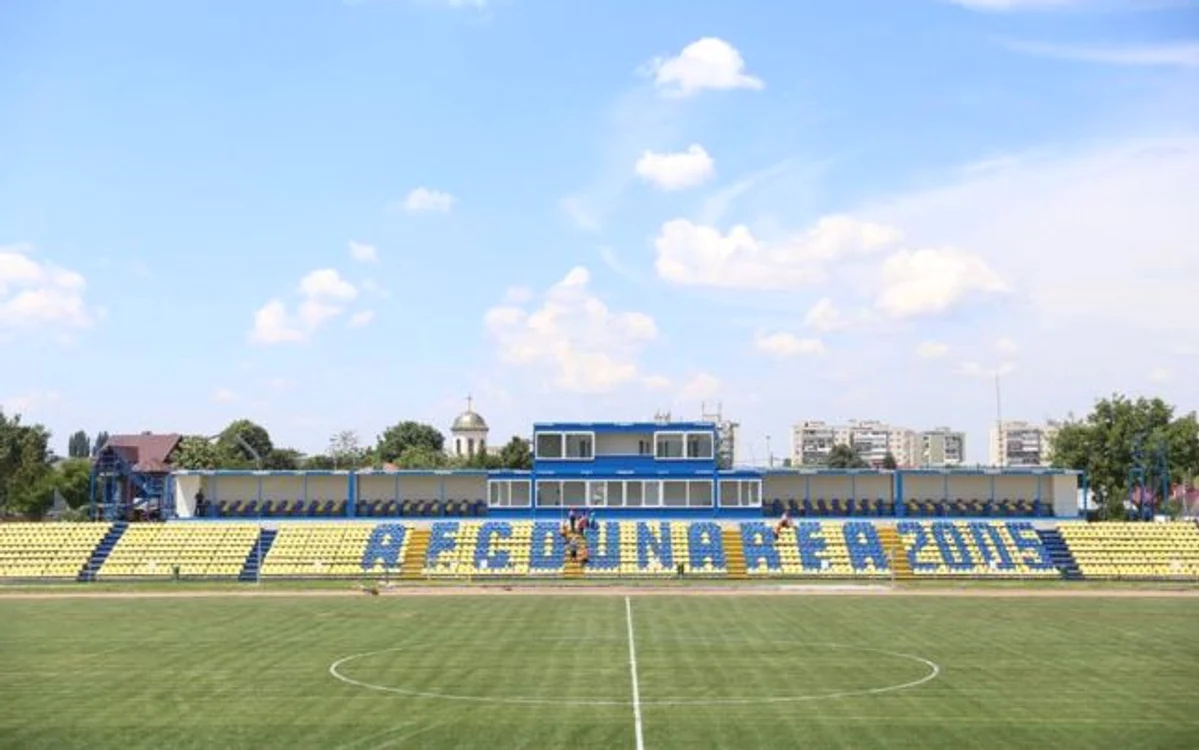 Stadionul din Călăraşi continuă modernizările