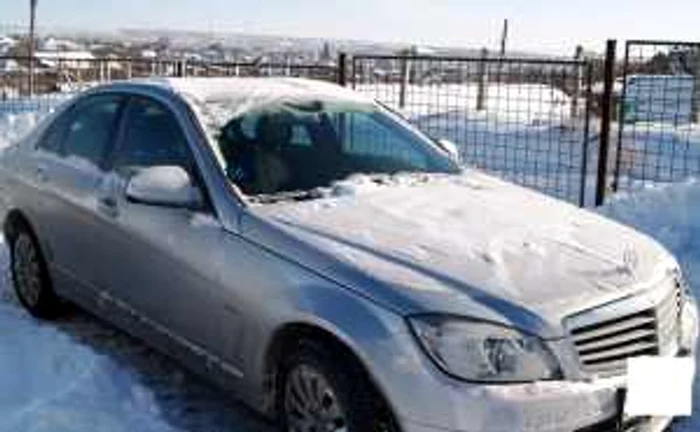 Autoturismul valorează aproape 17.000 de euro