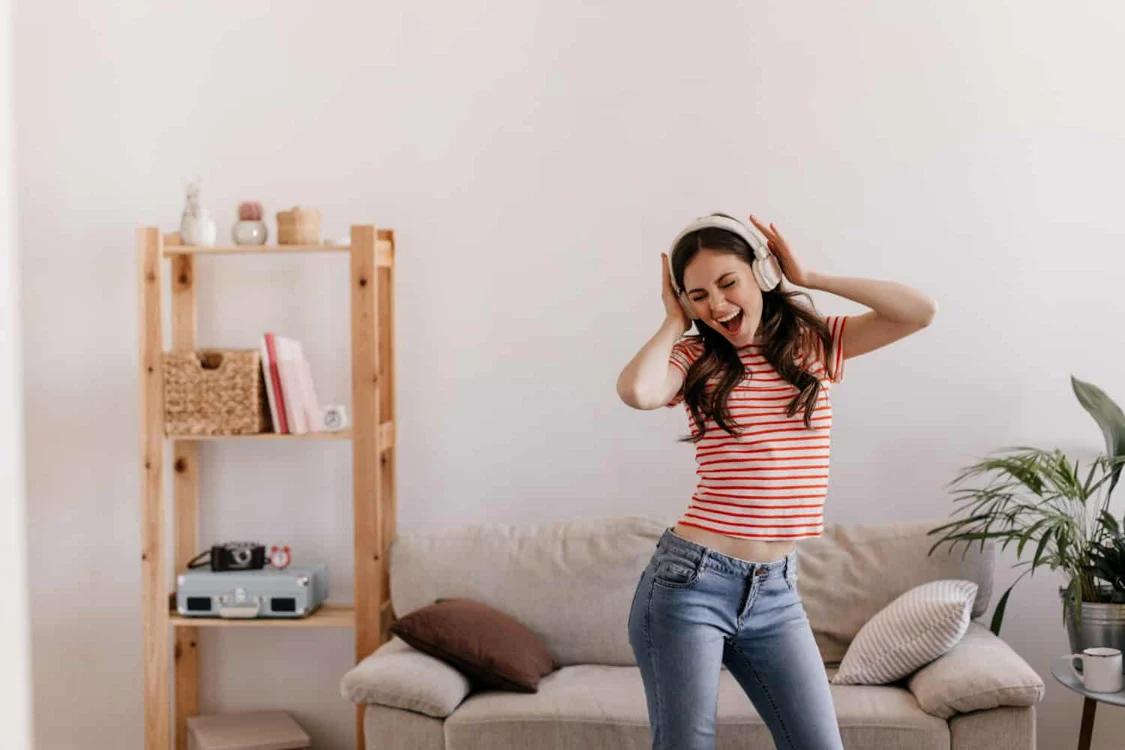 Sistemul audio potrivit nevoilor tale – Iată de ce sistem audio ai nevoie acasă, în funcție de activitățile pe care le practici cel mai des! jpg