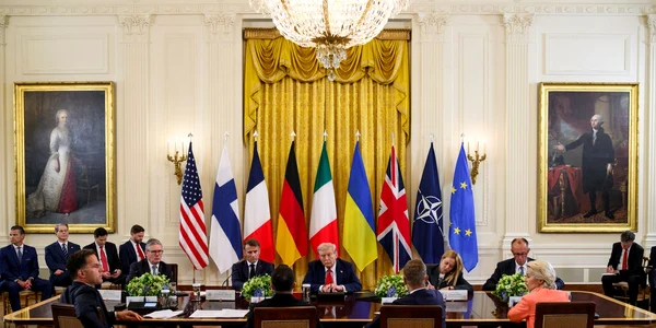 Donald Trump s-a întâlnit cu liderii europeni la Casa Albă (© x.com / The White House)