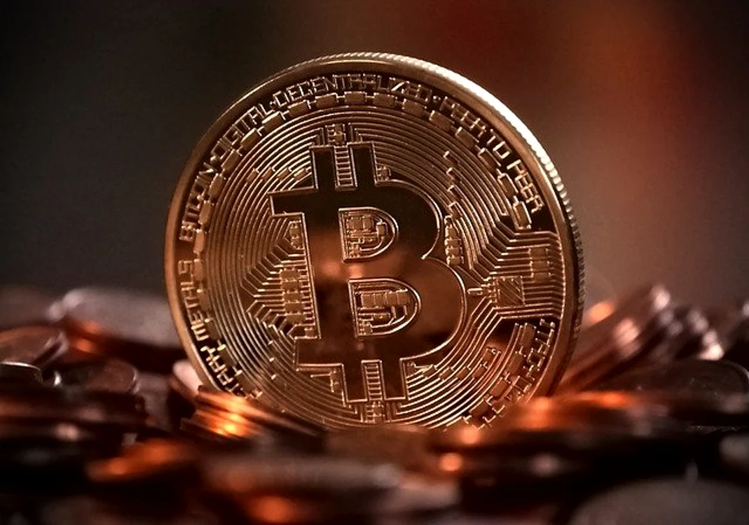 bitcoin 2007769 640 jpeg