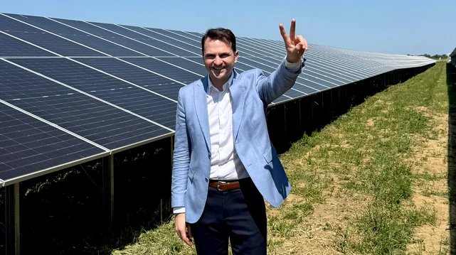 Sebastian Burduja făcut un „Top 10 realizări”. FOTO Facebook Sebastian Burduja  