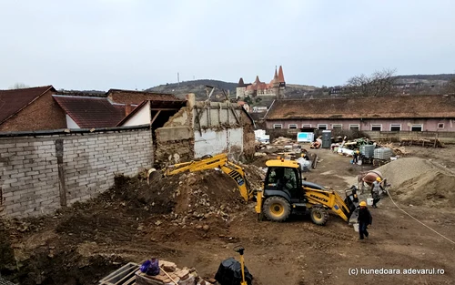 Muzeul fierului din Hunedoara in șantier  Foto Daniel Guță (1) jpg