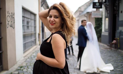 Amalia Enache burtica de gravida jpeg