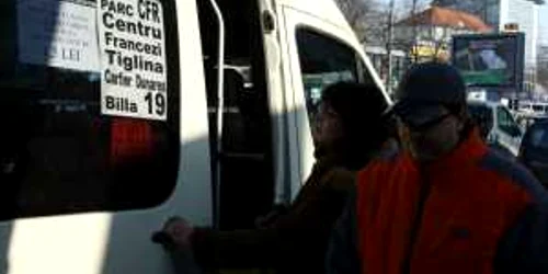 Transportatorii susţin că mărirea preţului este perfect legală 