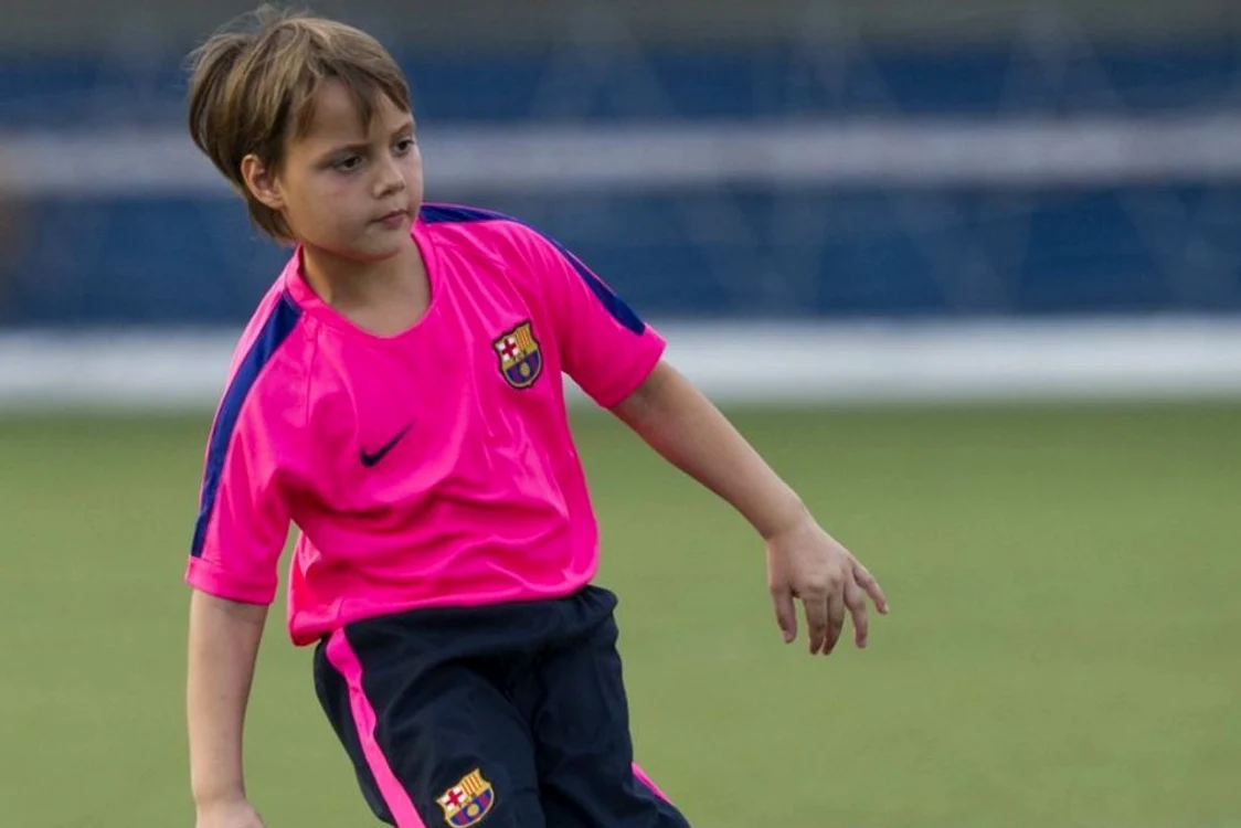 
    Agustin Messi  