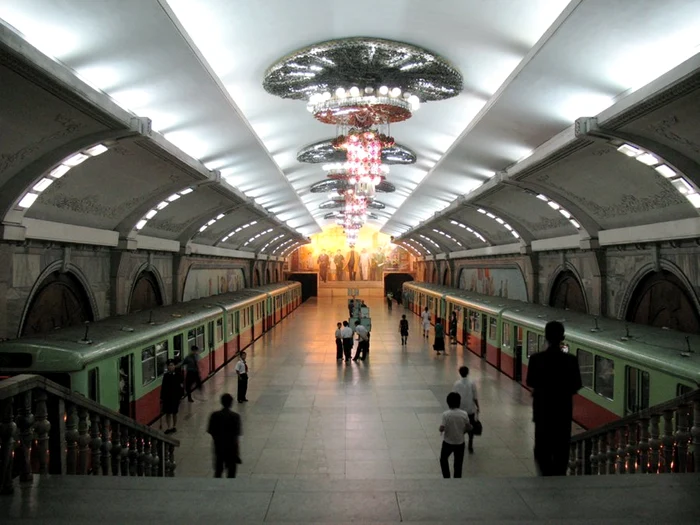 Metroul din Phenian