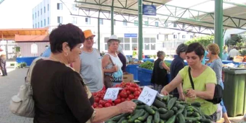 Mureşenii cumpără în continuare castraveţi 