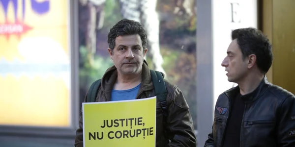Protest actori Teatrul de Comedie - Mihai Călin / FOTO Inquam Photos / George Călin / 8 mar 2019