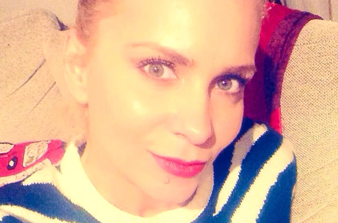 
    Paula Chirilă se laudă cu buze senzuale acumFoto Arhivă Personală  