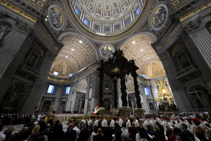 Slujba de Înviere de rit catolic la Vatican FOTO EPA EFE