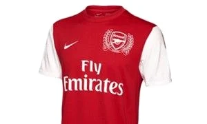 Noul tricoul al lui Arsenal Londra jpeg
