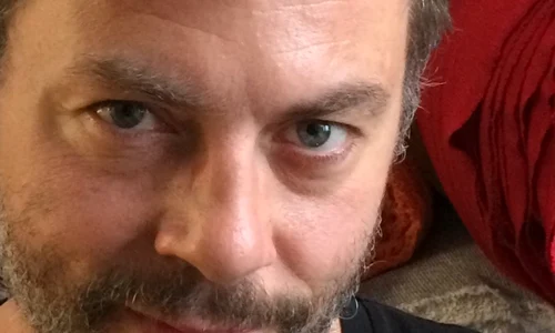 „Ca actor, dacă rămâi ancorat în tupeu, pierzi talentul“   interviu cu Ioan Andrei IONESCU jpeg