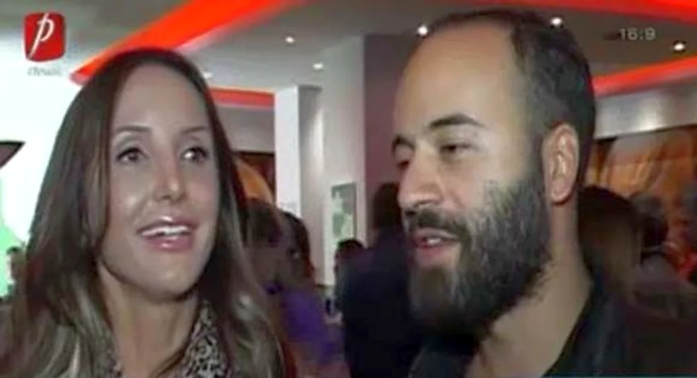
    Matteo şi Elena se iubesc cu foccaptură Prima TV  