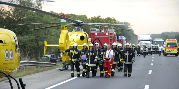 Accident Ungaria Budapesta FOTO Mediafax/Mihádák Zoltán/MTI