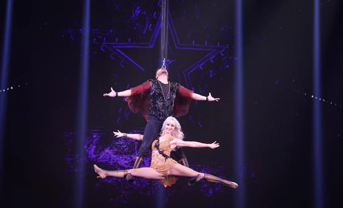 DUo Endless Love, pe scena de la Românii au talent 