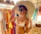 alina puscas in costum de baie
