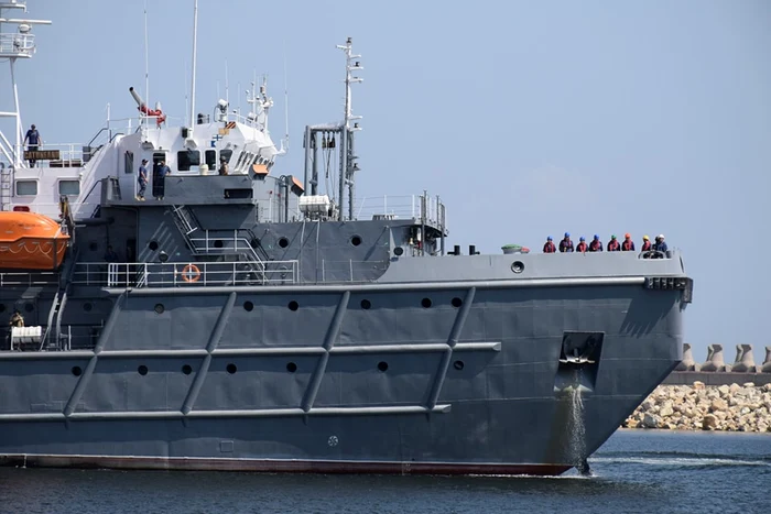 „Am rău de mare”. Patru marinari români, acuzați că au încălcat jurământul, după ce au refuzat o misiune NATO. Trei au ajuns în instanță