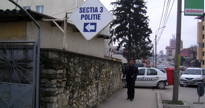 Sectia 3 de Poliţiea Municipiului Piteşti
