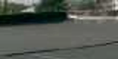 Bacău: Se repară șarpantele blocurilor de pe Aviatorilor