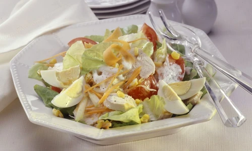 salata cu pui jpeg