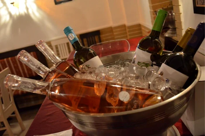 Vin produs în Crama Hermeziu
