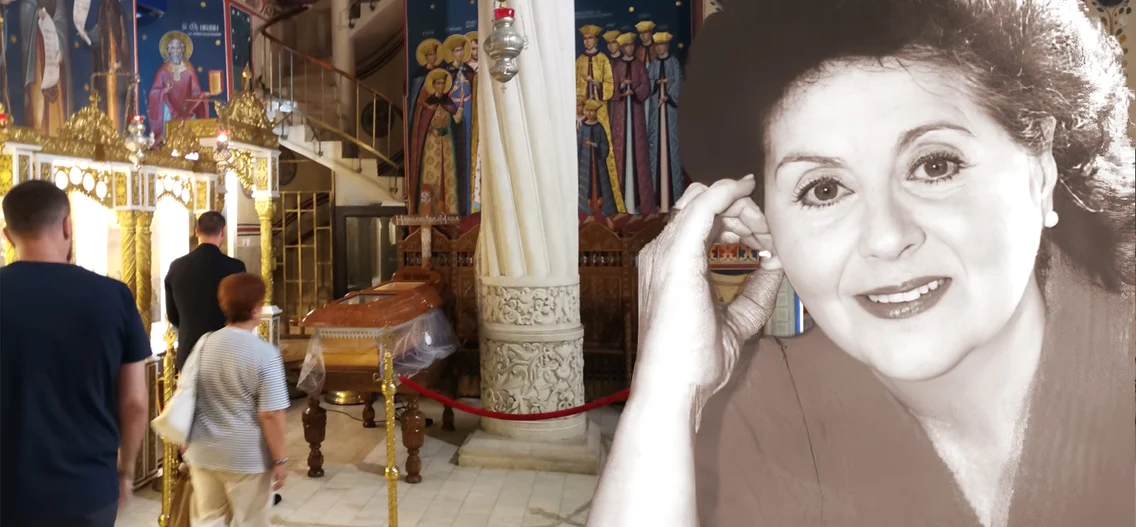 Sicriul cu trupul neînsuflețit al actriței a fost depus azi la Biserica Sf. Gheorghe din  București Foto: Blitz Click!