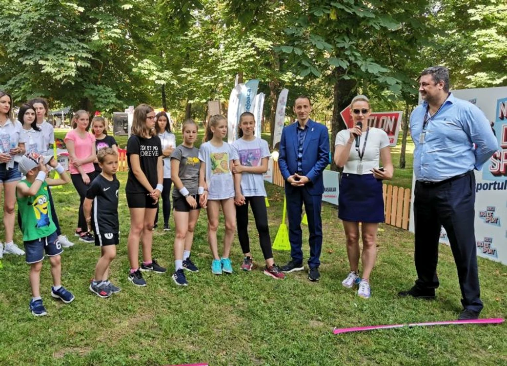 Alexandru Dedu a ținut ora de sport cu copiii la Cluj