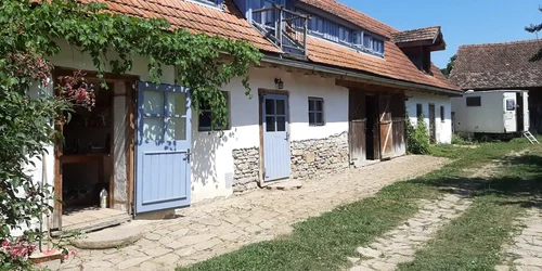 Satul Cobor din judeţul Braşov FOTO Ioan Buciumar