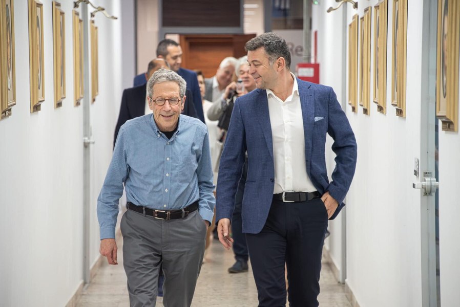 Lecția de modestie oferită de patru laureați ai Premiului Nobel ajunși la Timișoara. Detalii din culisele vizitelor 