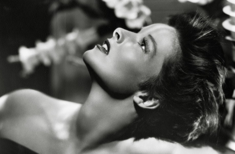 Viața celebrei Katharine Hepburn, actrița care a spulberat toate canoanele impuse de cinematografie