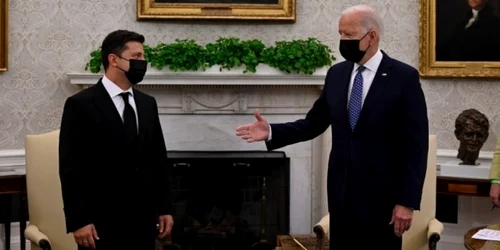 volodimir zelenski joe biden