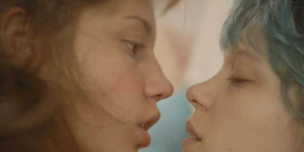 blue is the warmest colour. FOTO outnow.ch