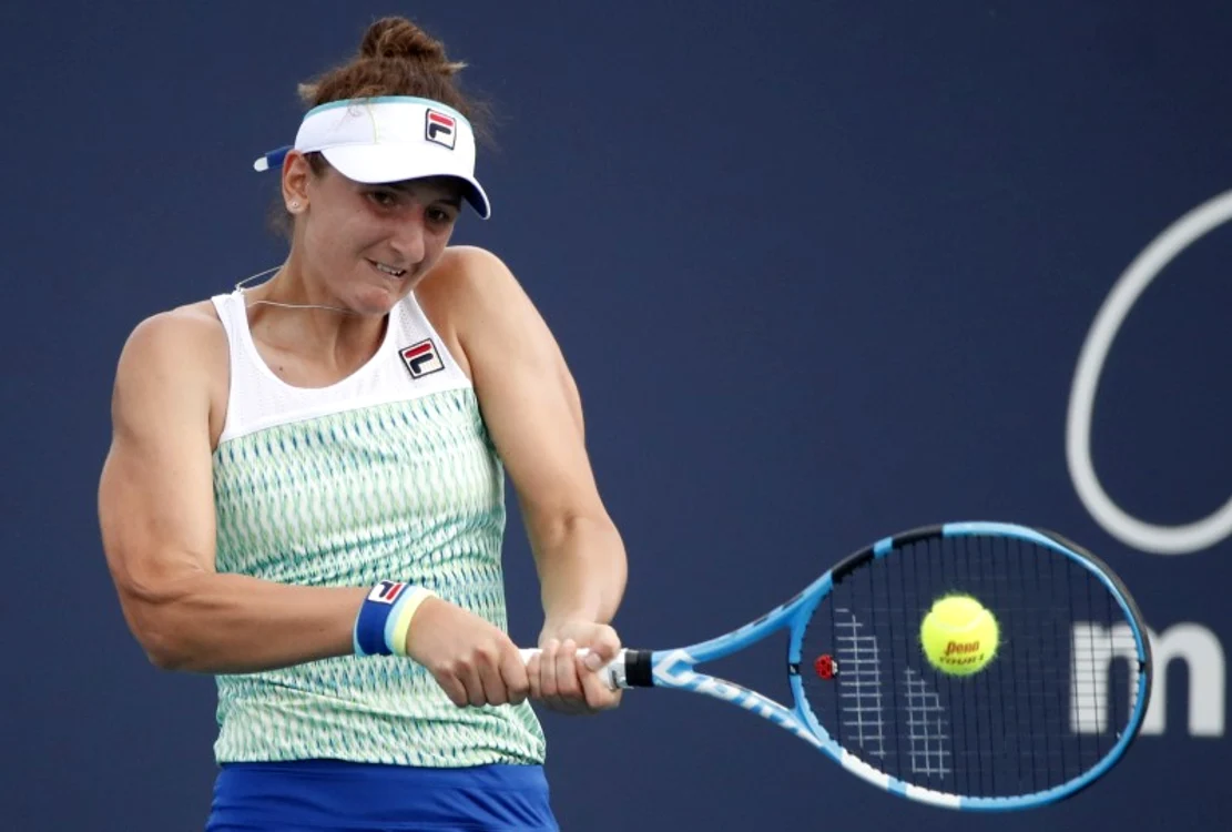 
    Irina Begu va juca la simplu cu Kristina MladenovicFoto: EPA-EFE  